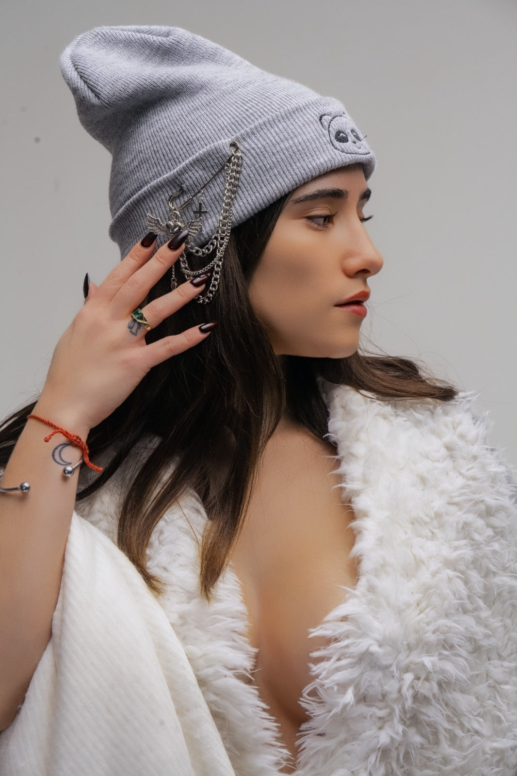 Gorro con borde vuelto